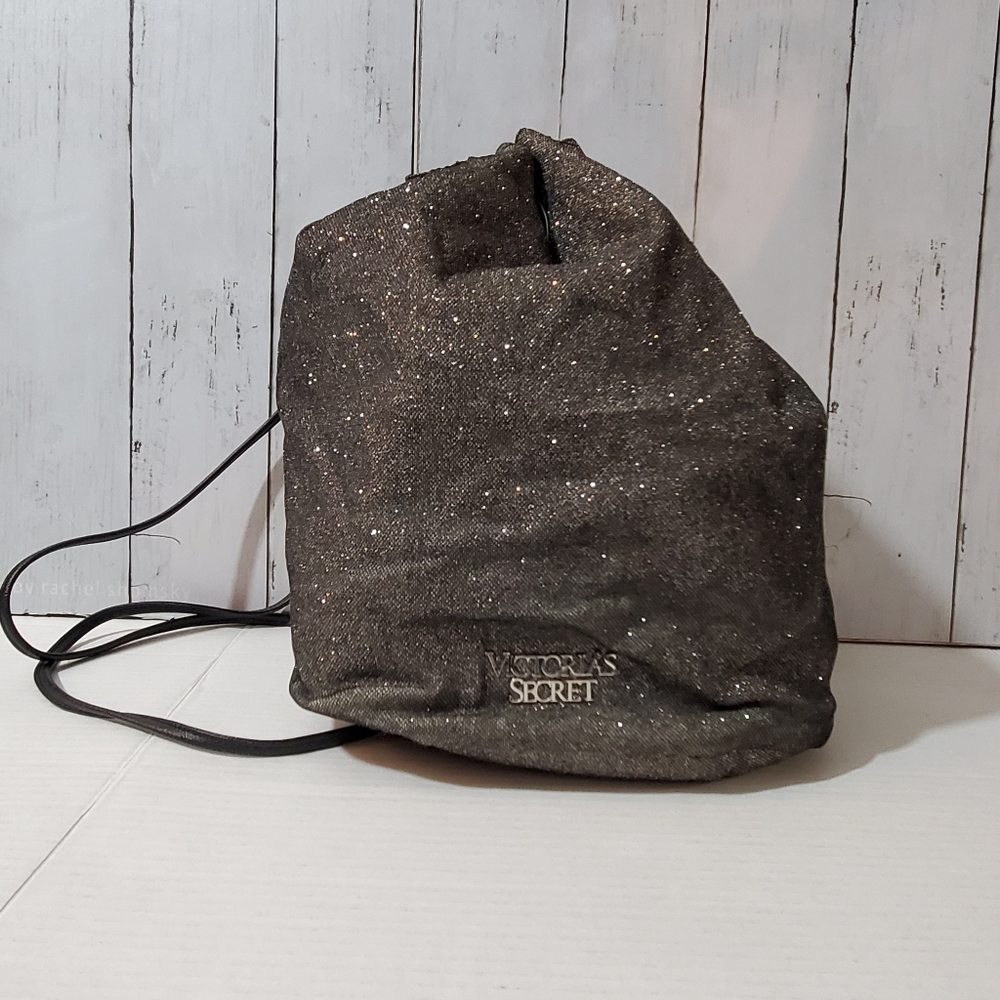 VICTORIA'S SECRET DRAWSTRING SHIMMERY BAG EUC